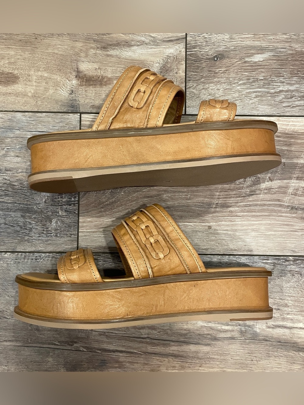 NWOT Kelsi Dagger Drift Leather Sandals - Picture 4 of 7